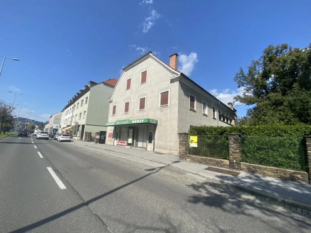 Ideale Lager- und Betriebsstätte mit Wohnmöglichkeit im zentralen frequentierter Grazer Bezirk Gösting
