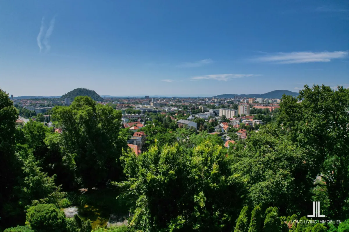 Die Weiße Villa! Einzigartige Villa in bester Grazer Stadtlage zu verkaufen!