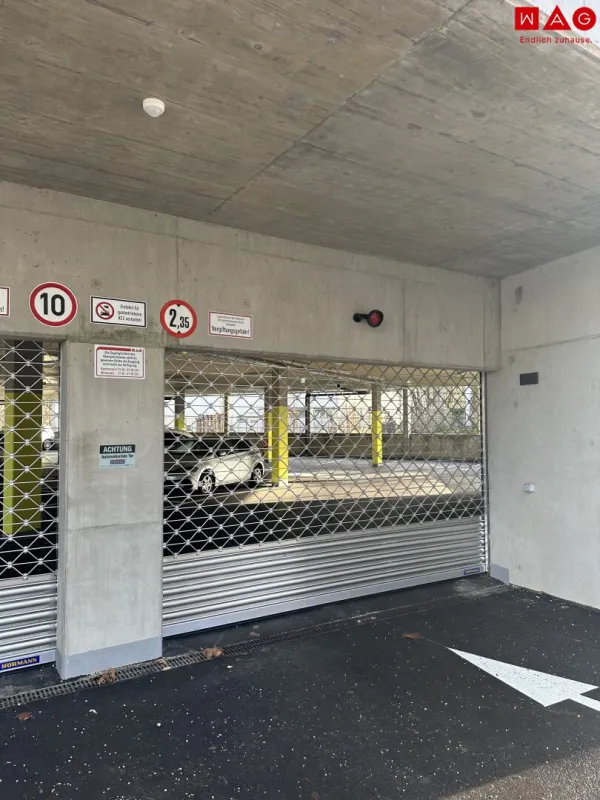 FRÜHLINGSSAKTION: 2 Monate mietfrei! Witterungsgeschützter sicherer Auto-/Camperabstellplatz im neuen Parkdeck Albert-Schöpf-Straße! Möglichkeiten für E-Ladestation und Behinderten-Parkplätze vorhanden – nur noch wenige Plätze verfügbar!