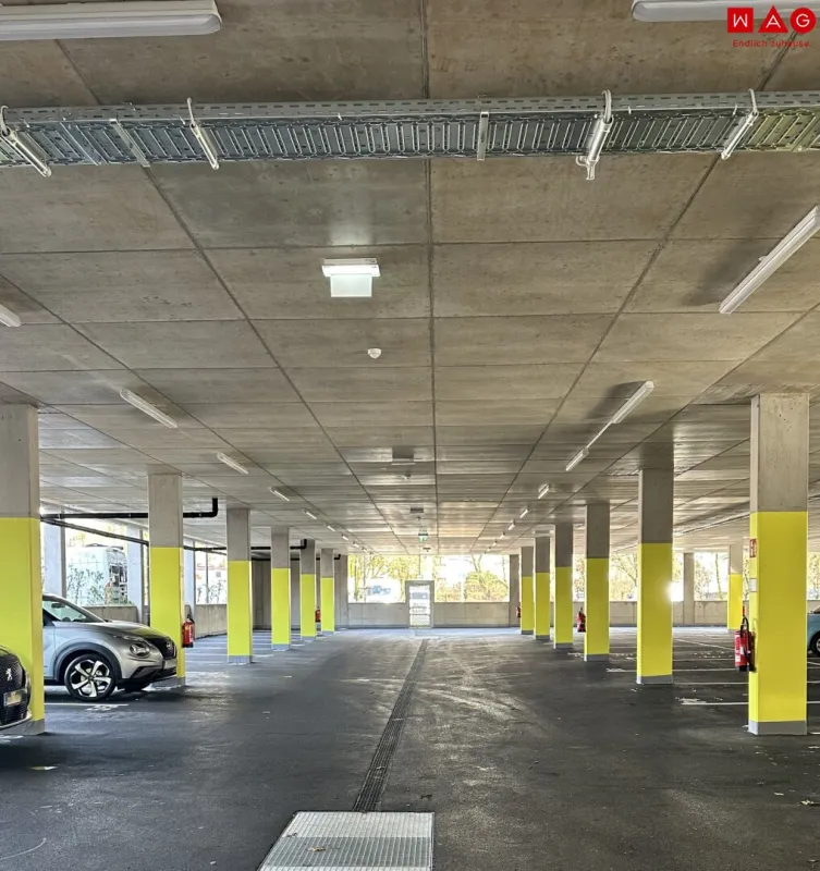 FRÜHLINGSSAKTION: 2 Monate mietfrei! Witterungsgeschützter sicherer Auto-/Camperabstellplatz im neuen Parkdeck Albert-Schöpf-Straße! Möglichkeiten für E-Ladestation und Behinderten-Parkplätze vorhanden – nur noch wenige Plätze verfügbar!