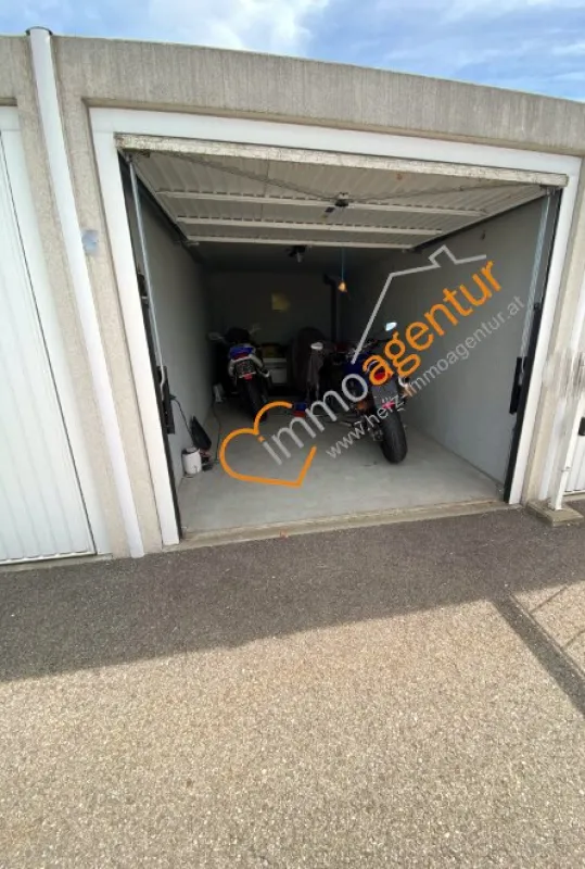 Sicheres Investment! 15 vermietete Garagen in TOP Lagen!