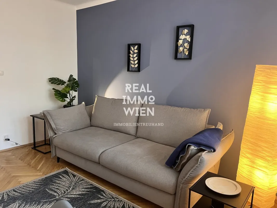 READY TO LIVE- MÖBLIERTES SERVICED APARTMENT MIT BALKON. NAHE LAKESIDE PARK, UNI UND CITY. PROVISIONSFREI