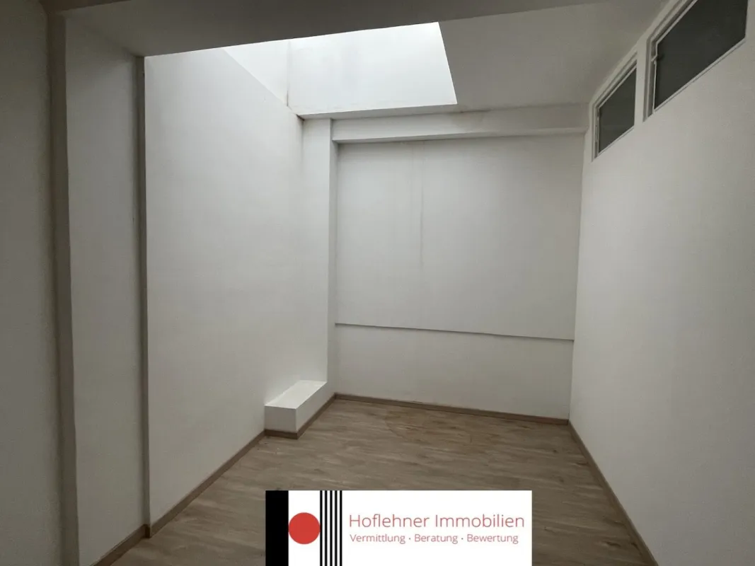 Kindergarten und Hort | bestehende Widmung | gesamtes Gebäude | rd. 2.600m2 Gesamtfläche