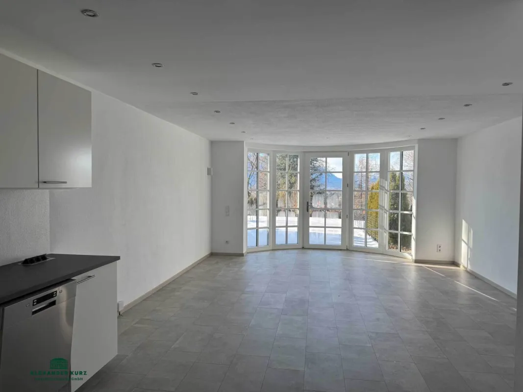 Exklusives Reihenhaus in herrlicher Ausblickslage