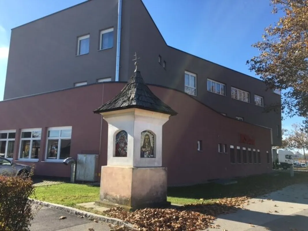 Vollvermietetes Geschäftshaus ca. 6 % p.a. mit Tiefgarage in Klagenfurter Bestlage