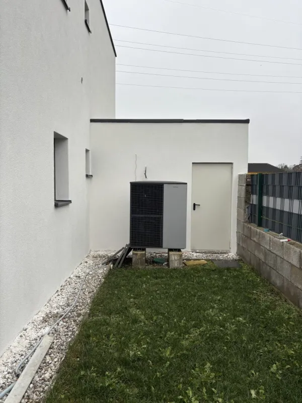 Modernes Zweifamilienhaus in Wels/ Unterhart