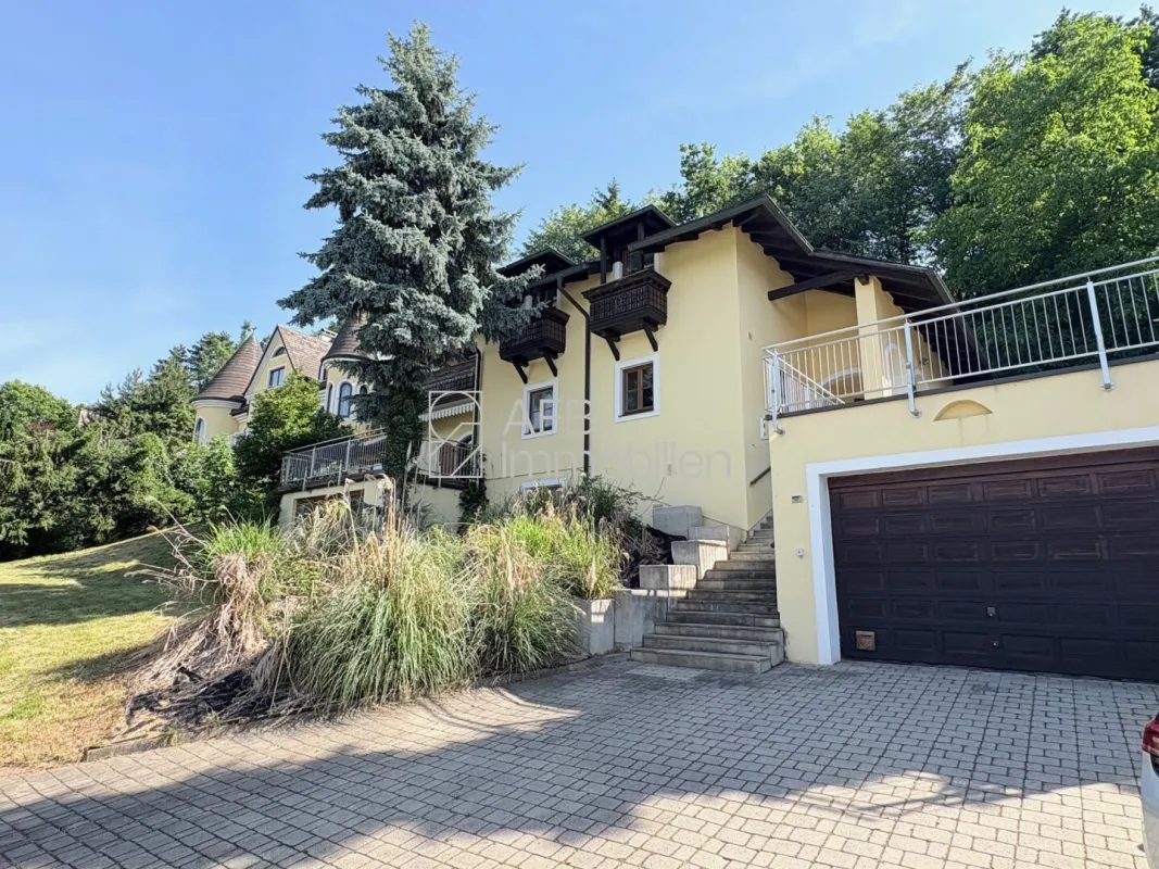Wunderbare Villa in St. Peter – exklusives Wohnen mit unverbaubarer Fernsicht