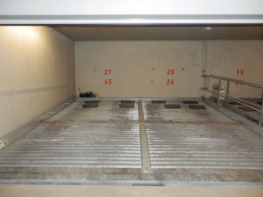 KFZ-Tiefgaragen-Abstellplatz in toller Lage im Grazer Univiertel zu verkaufen