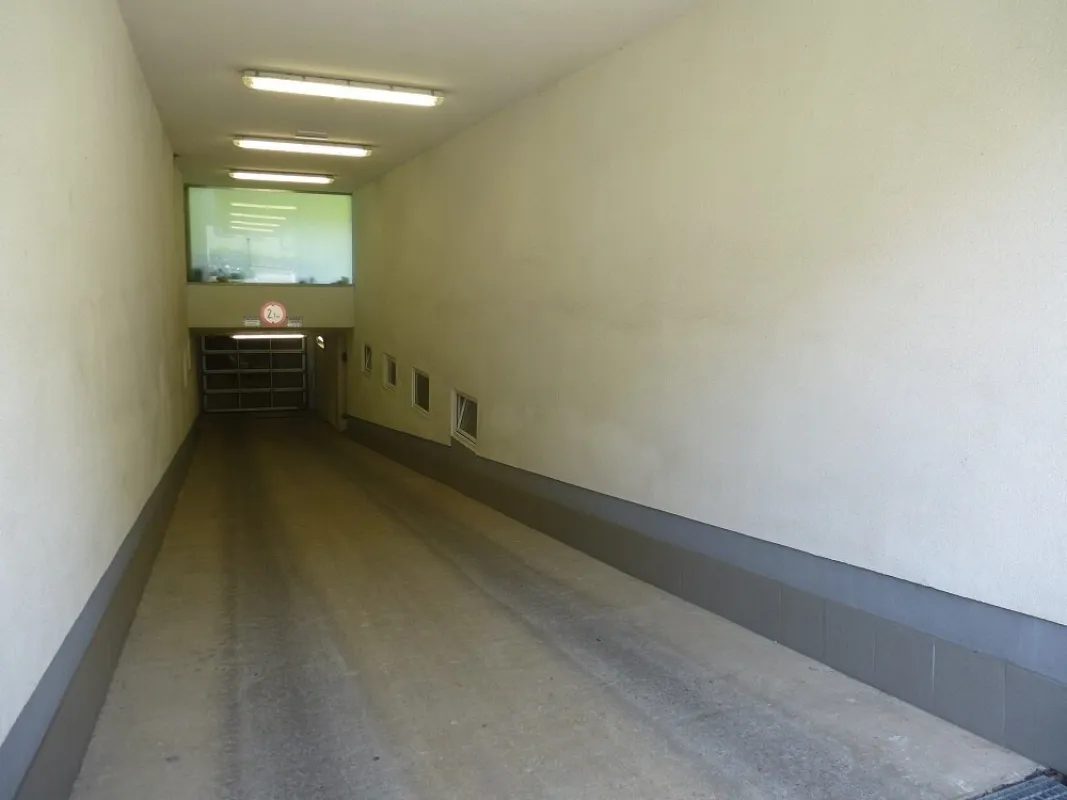 KFZ-Tiefgaragen-Abstellplatz in toller Lage im Grazer Univiertel zu verkaufen