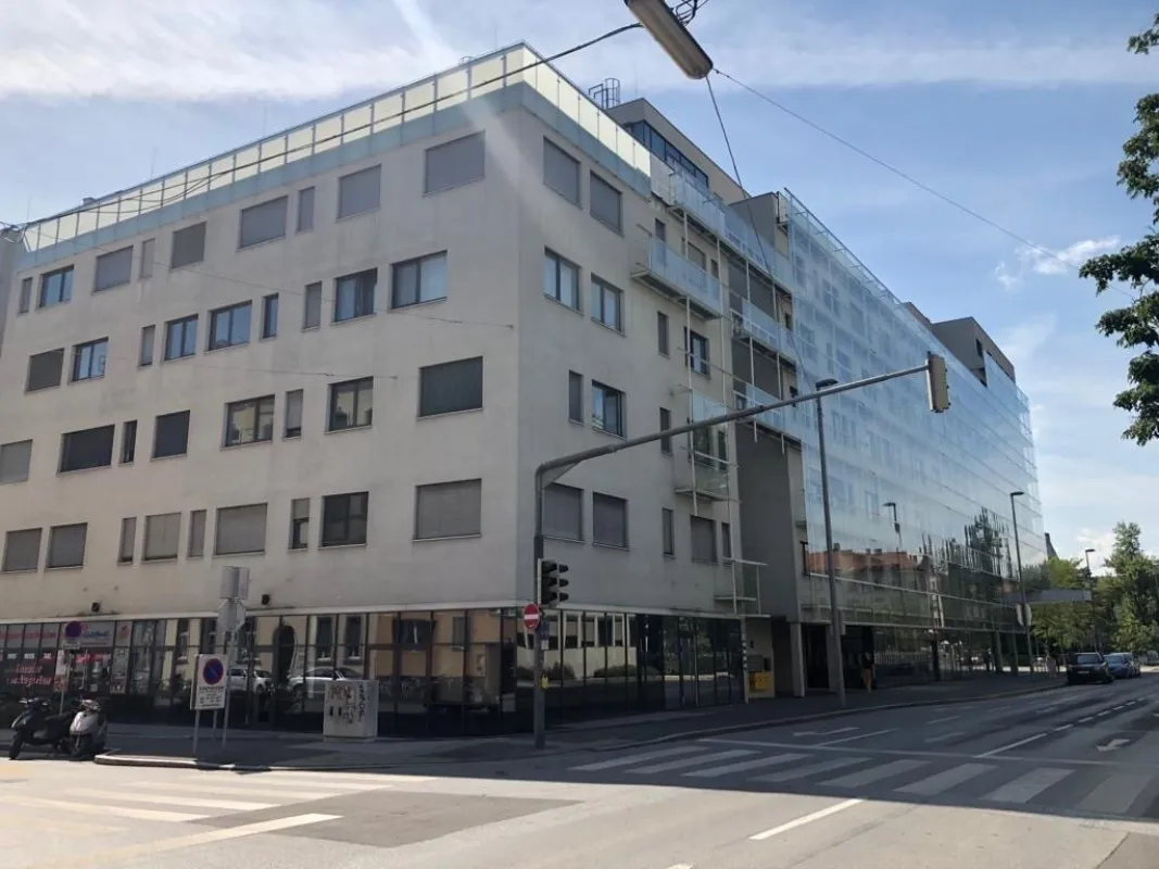 Tiefgaragenabstellplatz neben ÖGK!