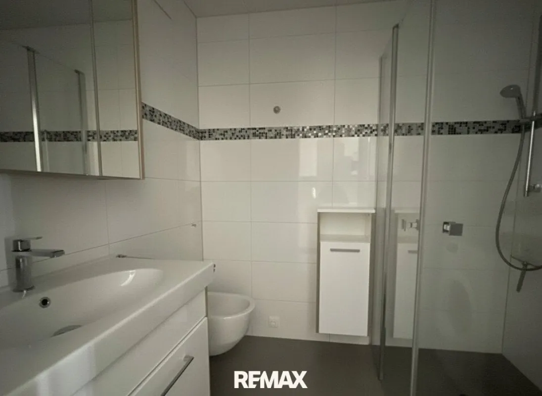 Moderne, möblierte 2-Zimmer-Mietwohnung mit XL-Loggia in Uni-Nähe in Klagenfurt
