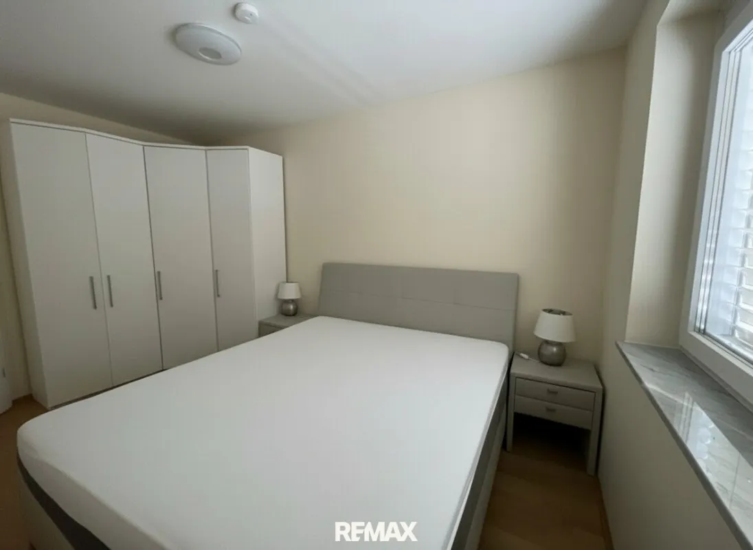 Moderne, möblierte 2-Zimmer-Mietwohnung mit XL-Loggia in Uni-Nähe in Klagenfurt