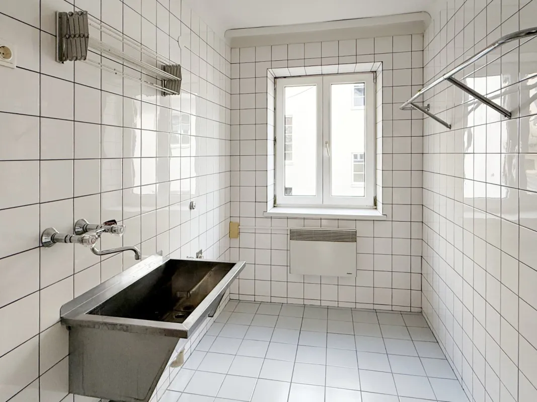 Großzügiges Wohnhaus mit 10 Zimmern Nähe Bahnhof