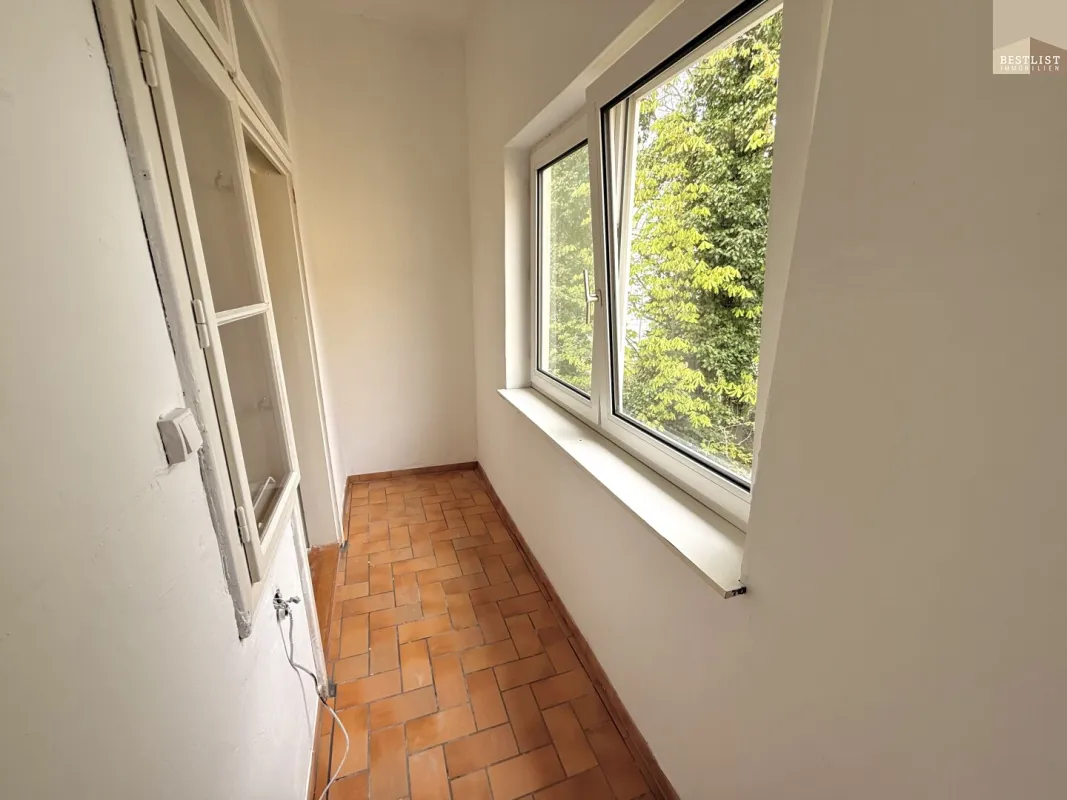 Attraktives Zinshaus mit Gewerbefläche und Wohnmöglichkeit in bester Lage!