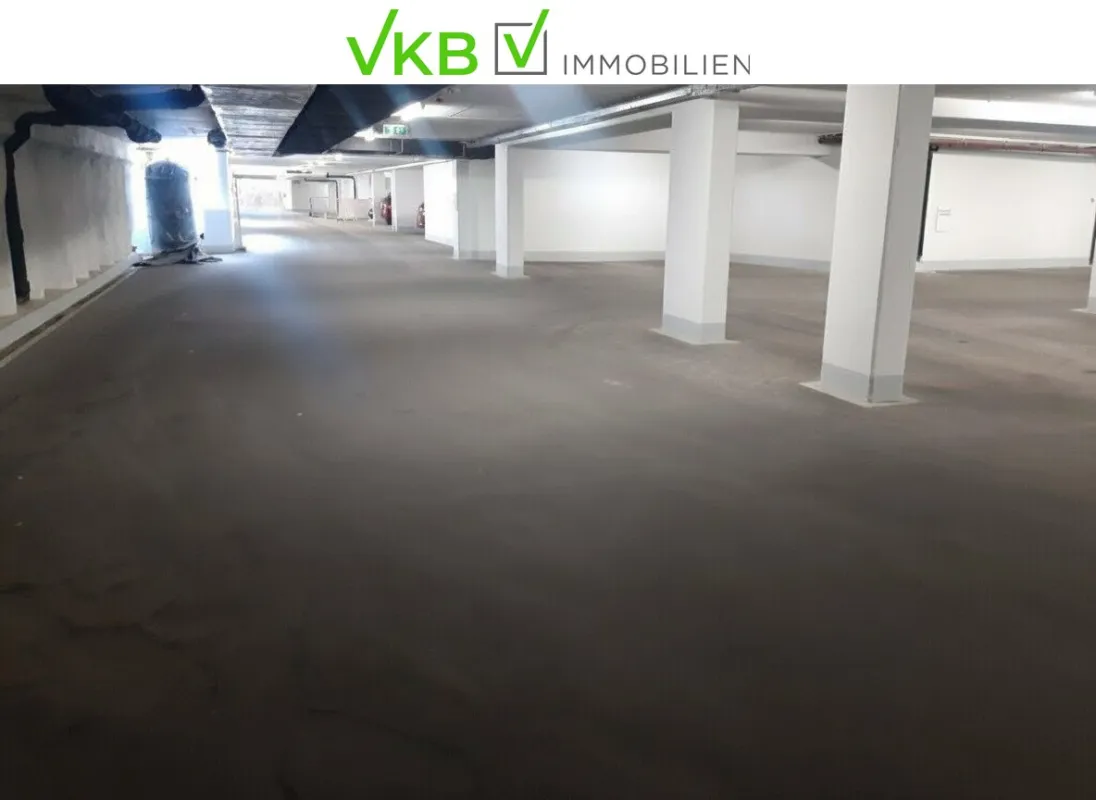 Tiefgaragenplatz Wels Zentrum (Kaiser-Josef-Platz) – sicher & breit