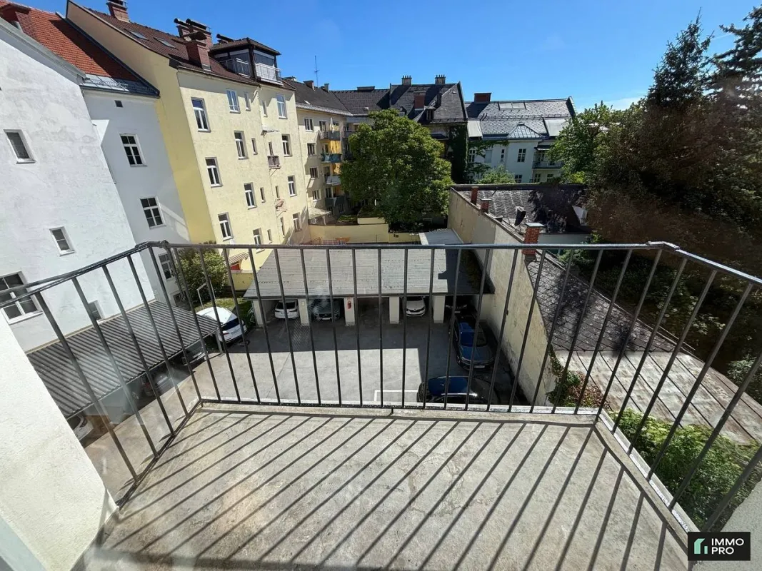 Helle 2-Zimmer Wohnung - Provisionsfrei!