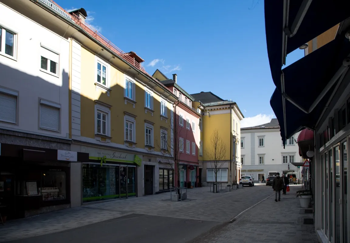 Altbauzinshaus direkt an der Draulände zu verkaufen!