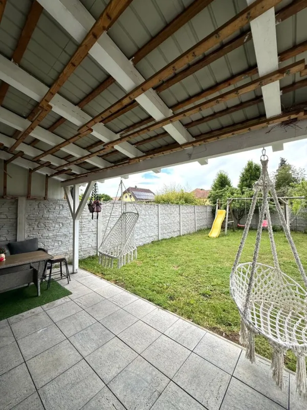 Neuwertiges Einfamilienhaus in St. Pölten mit Garten, Terrasse & 2 Stellplätzen!