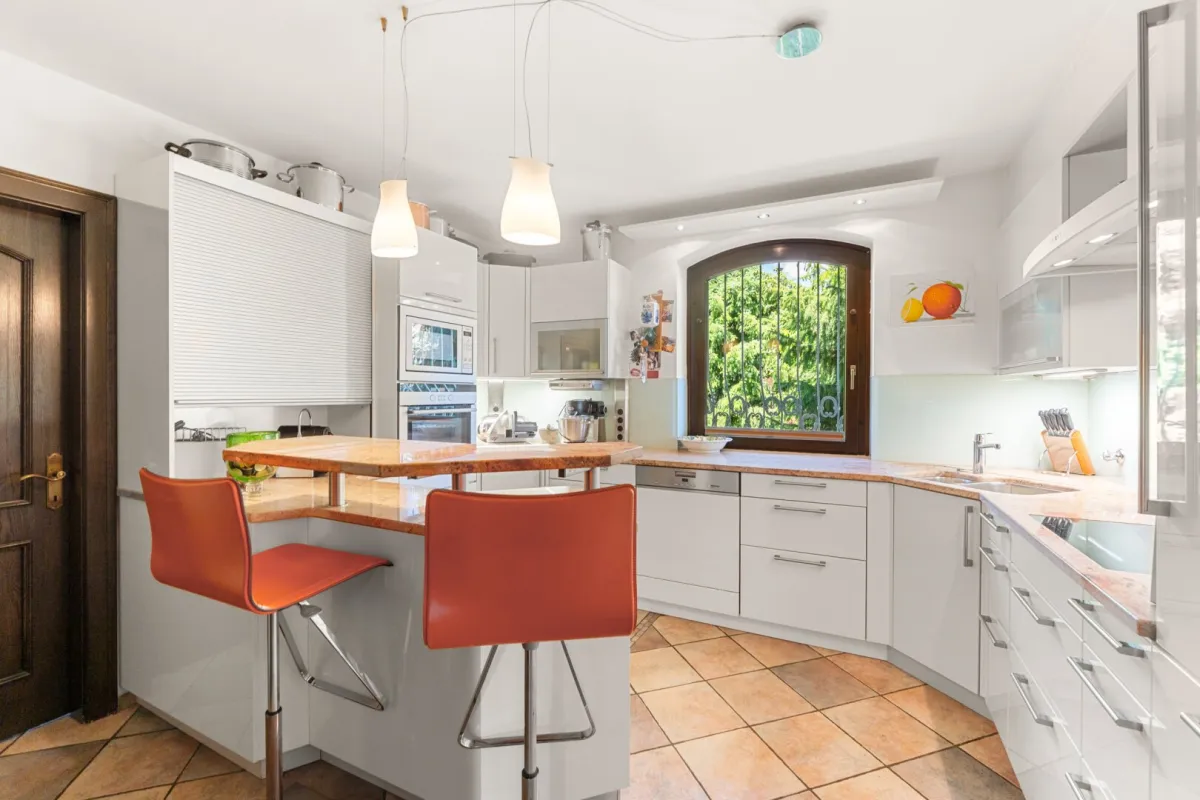 Exklusive Villa in Bestlage Villach-Vassach mit parkähnlichem Traumgrundstück